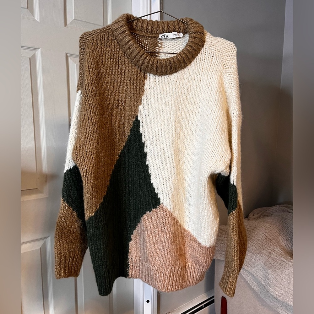 ZARA Oversized Colorblock Chunky Knit Wool Blend Sweater Tan Cream | Size M - Picture 2 of 5